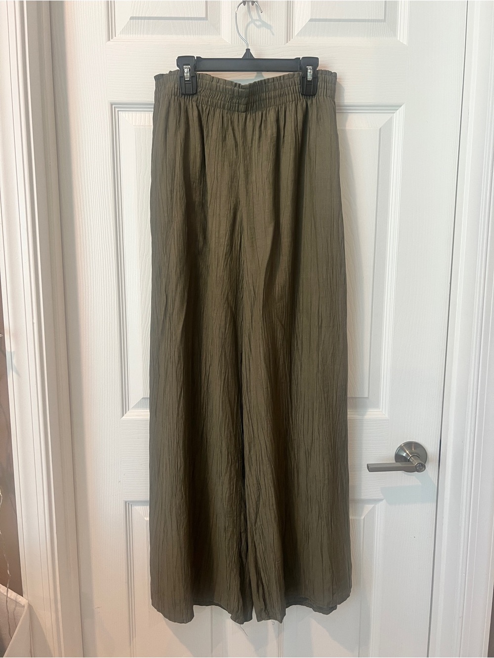 H&M Olive Wide-Leg Elastic-Waist pants